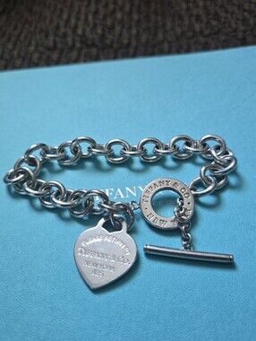 Tiffany & Co. Toggle RTT Heart Tag Bracelet